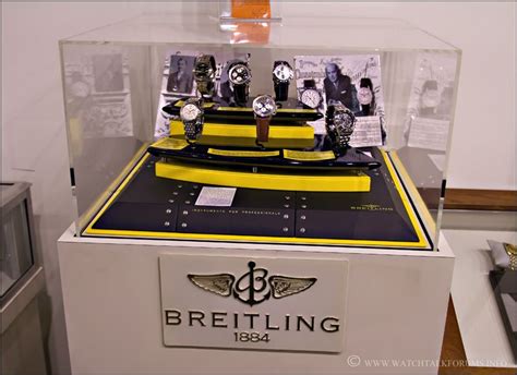 Visual Merchandiser at BREITLING 